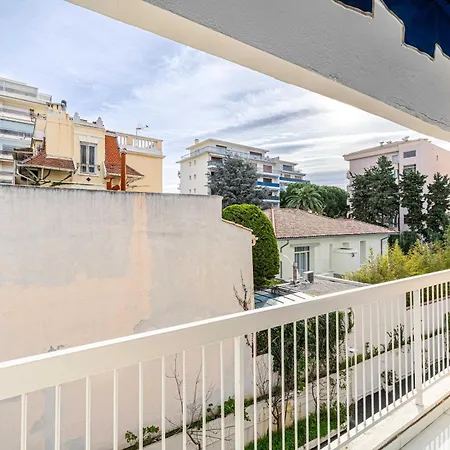 Beautiful With Sunny Terrace Cannes