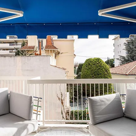Apartment Beautiful With Sunny Terrace